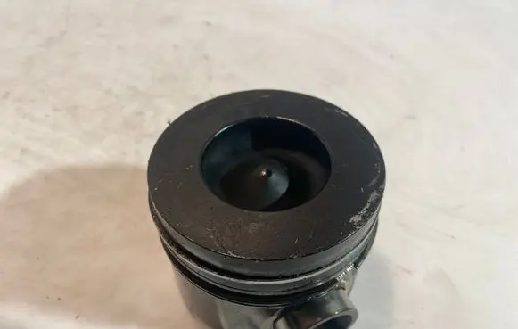 Audi Q7 4L Piston 83L57