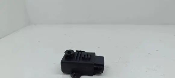 Volkswagen Transporter - Caravelle T5 Other relay 1Z0959772B PA6GF30