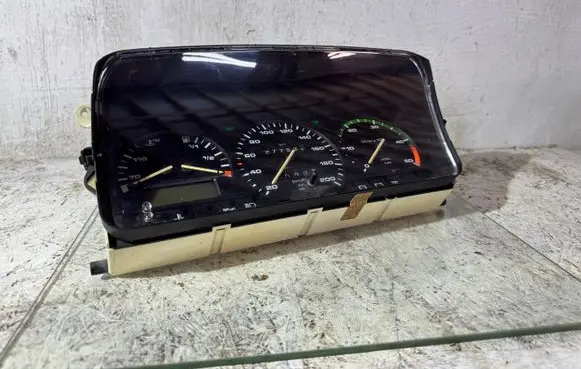 Volkswagen Transporter - Caravelle T4 Speedometer (instrument cluster) 701919033BC 110008472008