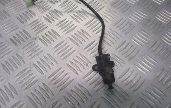 Suzuki Esteem Baleno Seat pressure sensor 