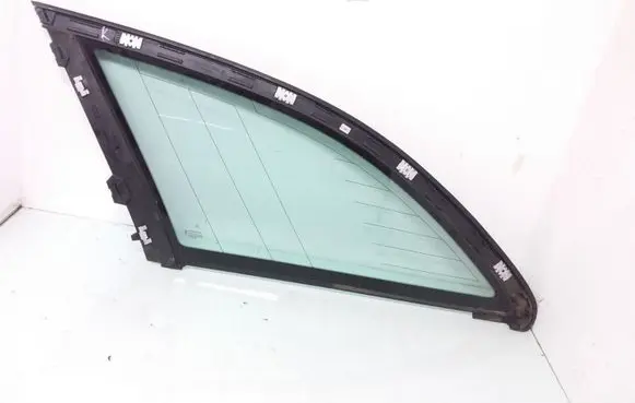 Mercedes-Benz C W203 Rear side window A2036700112