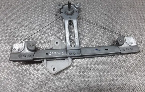 Rear door manual window regulator