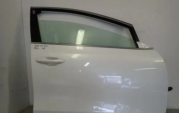 KIA Ceed Rear door 