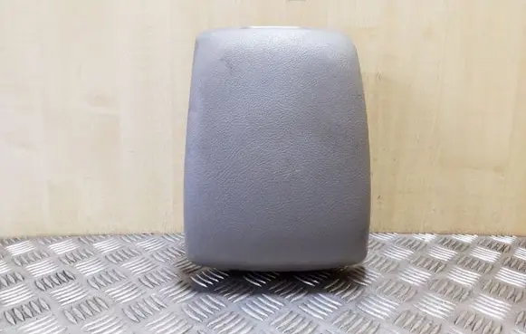 KIA Sorento Armrest