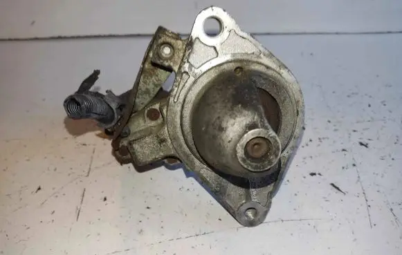 Toyota Aygo AB10 Starter motor 1005831463 025286