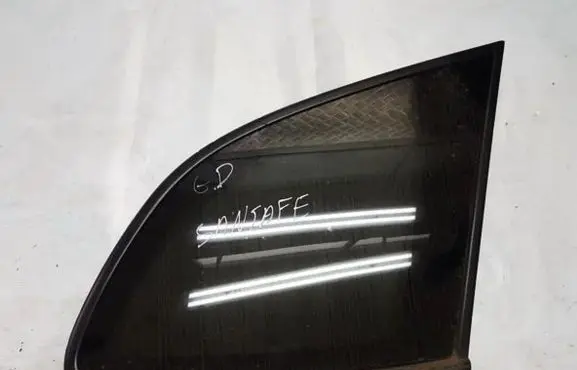 Hyundai Santa Fe Rear side window