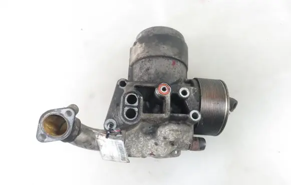 Saab 9-5 Oil filter mounting bracket 
