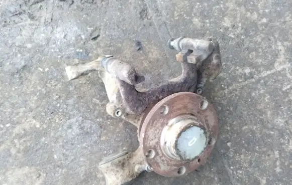 Audi A4 S4 B6 8E 8H Rear wheel hub spindle/knuckle 