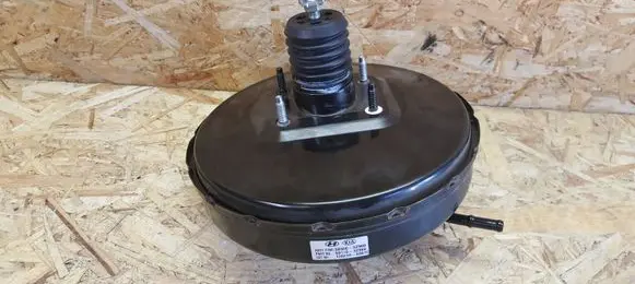 Hyundai i40 Brake booster 585003Z960