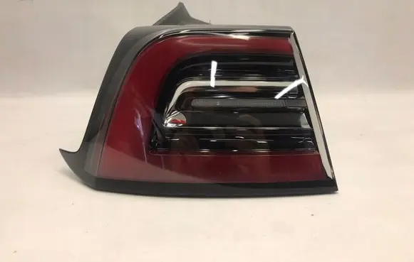 Tesla Model X Rear/tail lights 1502086
