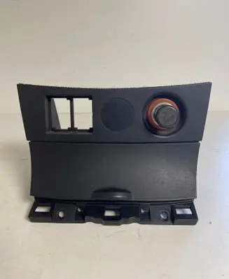 Car ashtray