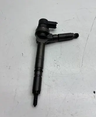 Opel Astra H Fuel injector 0445110175