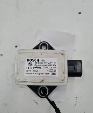 Audi A6 S6 C6 4F ESP acceleration yaw rate sensor 4F0907637A
