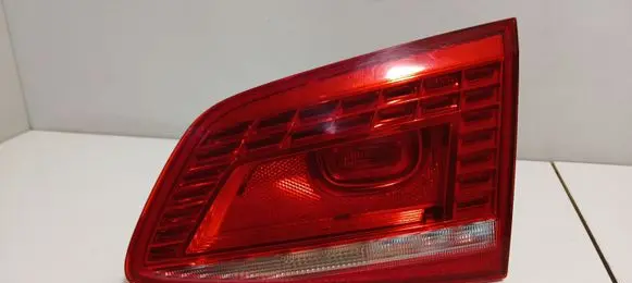 Volkswagen PASSAT B7 Tailgate rear/tail lights 3062