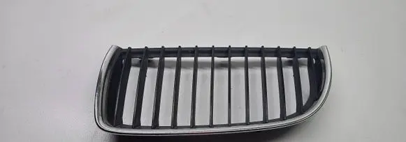 BMW 3 E90 E91 Front grill 7120007