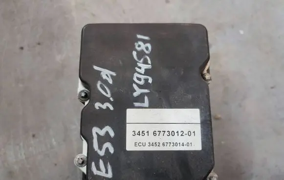 BMW X5 E53 ABS Pump 6773012
