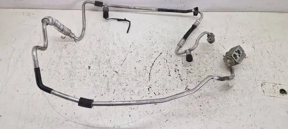 Air conditioning (A/C) pipe/hose