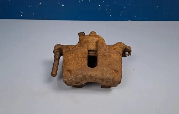 Renault Kangoo I Front brake caliper 7701207787