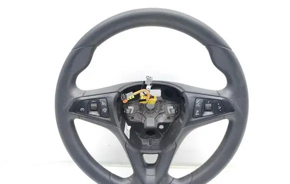 Opel Astra K Steering wheel 39070463 453798480