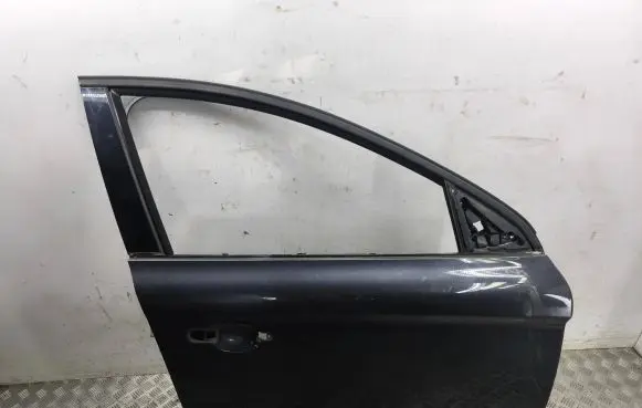 Volvo XC60 Front door