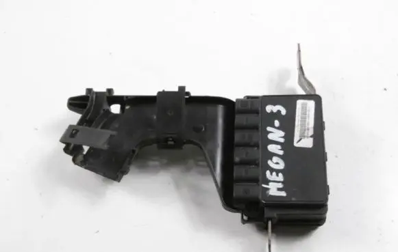 Renault Megane III Fuse box set 243170003R