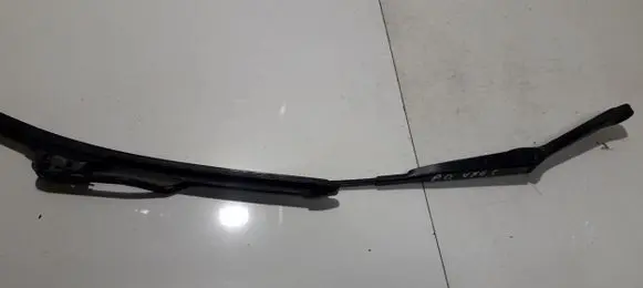 Opel Astra G Front wiper blade arm 90559554