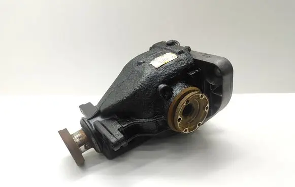 BMW 5 E60 E61 Rear differential 7542514 754251401 33107542514
