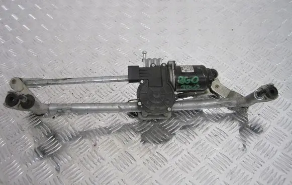 Volkswagen Polo VI Front wiper linkage 2G1955113A
