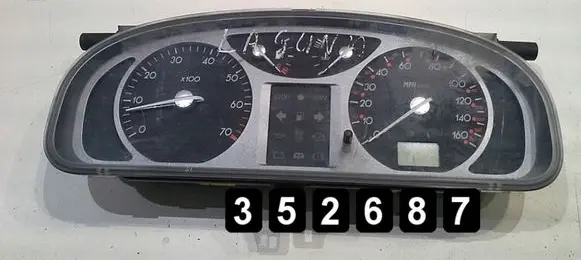 Renault Laguna II Speedometer (instrument cluster) 8200218875