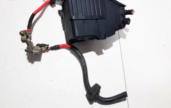 Volvo XC60 Fuse box set G69T14A076MB G69T-14A076-MB
