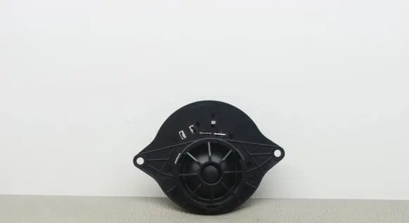 Audi A4 S4 B9 8W Panel speaker 8W0035399
