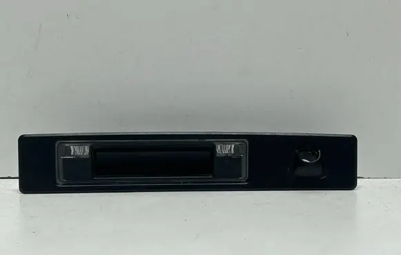 Volvo XC90 Tailgate/boot open switch button 32394646