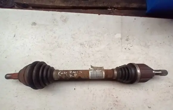 Citroen C4 II Front driveshaft 9656135280