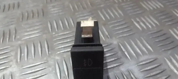 Fog light switch