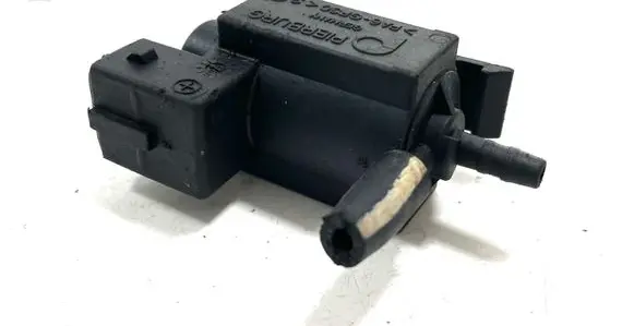 BMW 5 E60 E61 Turbo solenoid valve 72234100 1742712 03T296