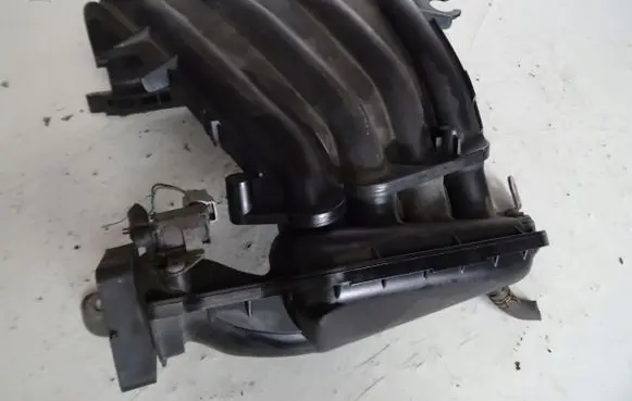 Nissan Qashqai Intake manifold valve actuator/motor 