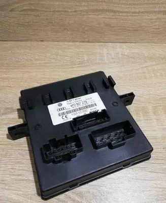 Audi Q7 4L Comfort/convenience module 4F0907279