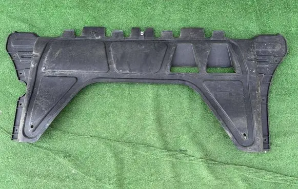Cupra Formentor Engine splash shield/under tray 3Q0825235A