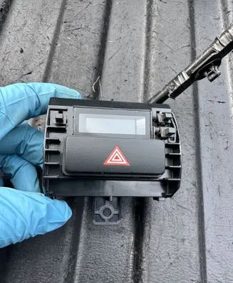 Toyota Hilux (AN120, AN130) Hazard light switch 75H321 83910OK180A RH8380J94