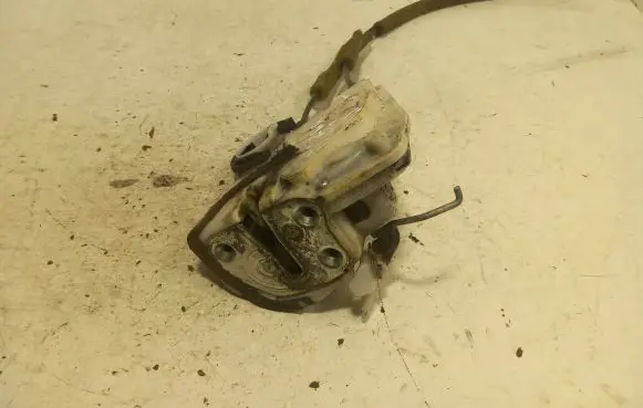 Mazda 6 Front door lock
