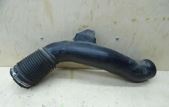 Peugeot RCZ Air intake hose/pipe 9656237680