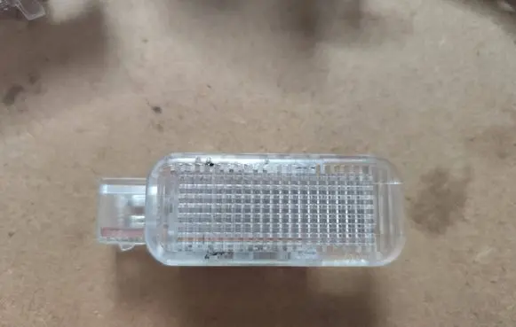 Audi A6 S6 C6 4F Other interior light 8D0947415