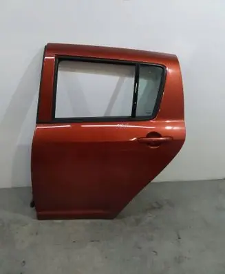 Suzuki Swift I Front door 