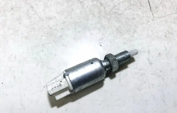 Clutch pedal sensor