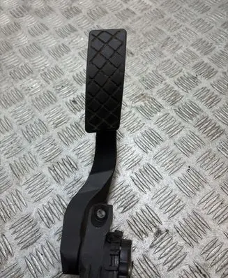 Audi A4 S4 B6 8E 8H Accelerator throttle pedal 8E1723523B