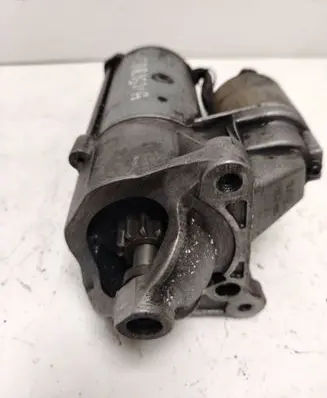 Mitsubishi Carisma Starter motor 30620657