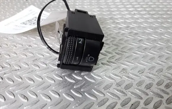 Headlight level height control switch