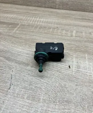 Volkswagen Golf IV Headlight level adjustment motor B26F9803H06