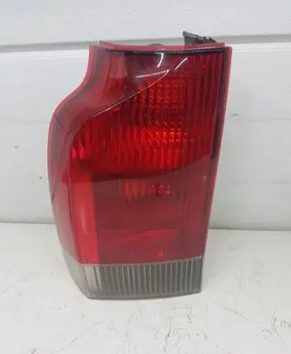 Volvo V70 Rear/tail lights 9154497 9154501
