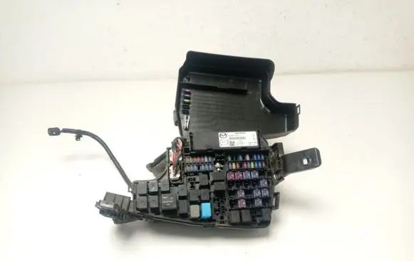 Mazda CX-5 Fuse module KD4766767